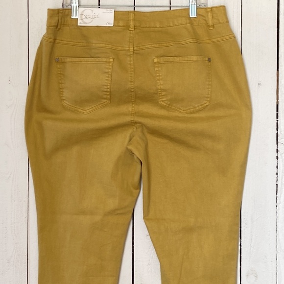 Cato Pants - Picture 7 of 8